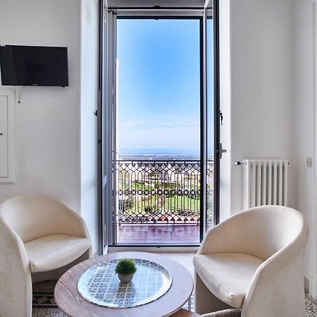 Equorum Solarium - Panorama & Relax Ostuni Exterior foto